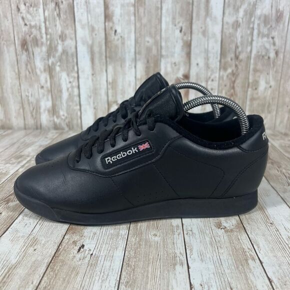 Reebok Classic black womens 8.5 - Picture 2 of 8